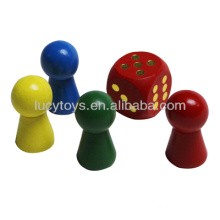 Piezas de juego de mesa de madera